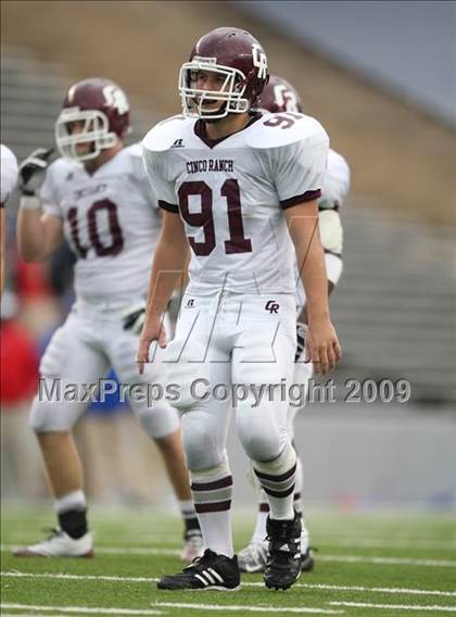 Thumbnail 2 in Cinco Ranch vs. West Brook (Teaxs 5A Region 3 Playoffs) photogallery.
