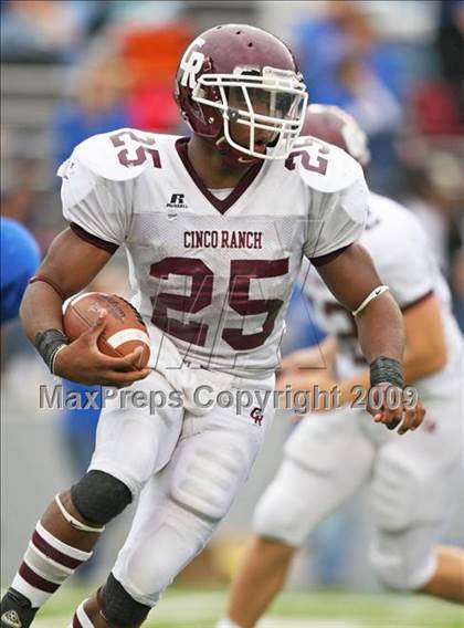 Thumbnail 3 in Cinco Ranch vs. West Brook (Teaxs 5A Region 3 Playoffs) photogallery.