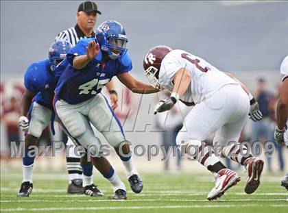 Thumbnail 1 in Cinco Ranch vs. West Brook (Teaxs 5A Region 3 Playoffs) photogallery.