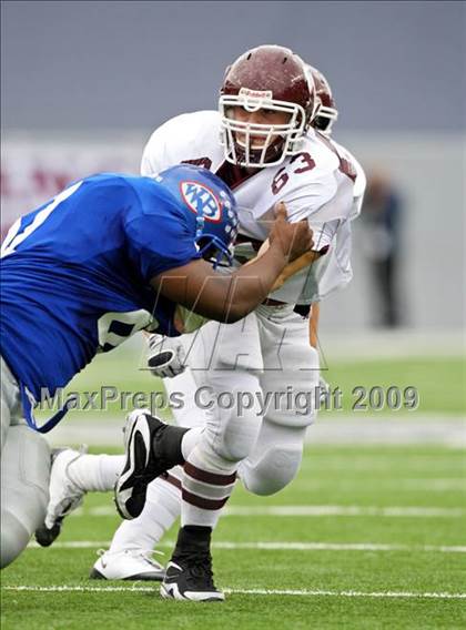 Thumbnail 2 in Cinco Ranch vs. West Brook (Teaxs 5A Region 3 Playoffs) photogallery.