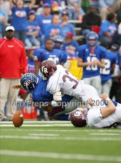 Thumbnail 2 in Cinco Ranch vs. West Brook (Teaxs 5A Region 3 Playoffs) photogallery.