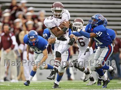 Thumbnail 3 in Cinco Ranch vs. West Brook (Teaxs 5A Region 3 Playoffs) photogallery.
