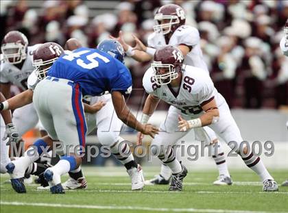 Thumbnail 2 in Cinco Ranch vs. West Brook (Teaxs 5A Region 3 Playoffs) photogallery.
