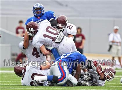 Thumbnail 1 in Cinco Ranch vs. West Brook (Teaxs 5A Region 3 Playoffs) photogallery.