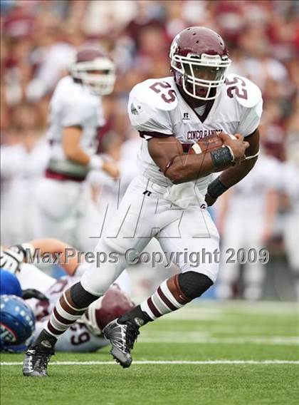 Thumbnail 2 in Cinco Ranch vs. West Brook (Teaxs 5A Region 3 Playoffs) photogallery.