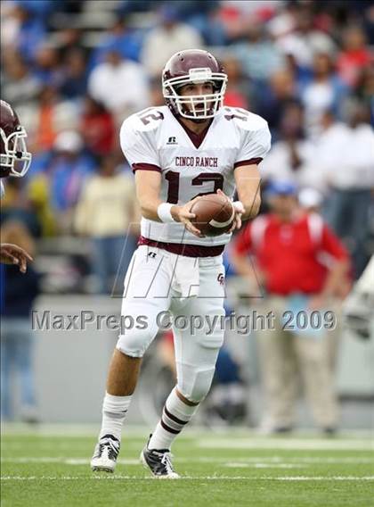 Thumbnail 2 in Cinco Ranch vs. West Brook (Teaxs 5A Region 3 Playoffs) photogallery.