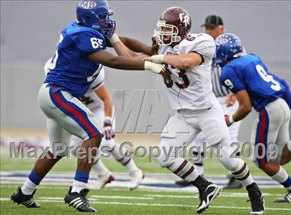 Thumbnail 1 in Cinco Ranch vs. West Brook (Teaxs 5A Region 3 Playoffs) photogallery.