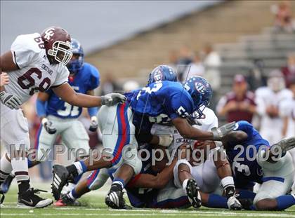Thumbnail 3 in Cinco Ranch vs. West Brook (Teaxs 5A Region 3 Playoffs) photogallery.