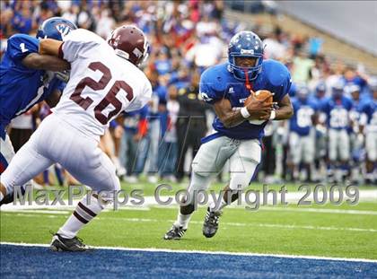 Thumbnail 2 in Cinco Ranch vs. West Brook (Teaxs 5A Region 3 Playoffs) photogallery.