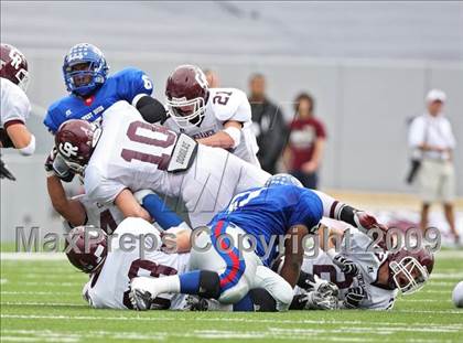 Thumbnail 2 in Cinco Ranch vs. West Brook (Teaxs 5A Region 3 Playoffs) photogallery.