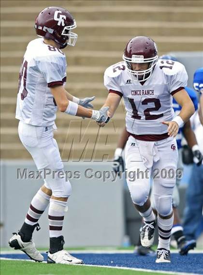 Thumbnail 3 in Cinco Ranch vs. West Brook (Teaxs 5A Region 3 Playoffs) photogallery.