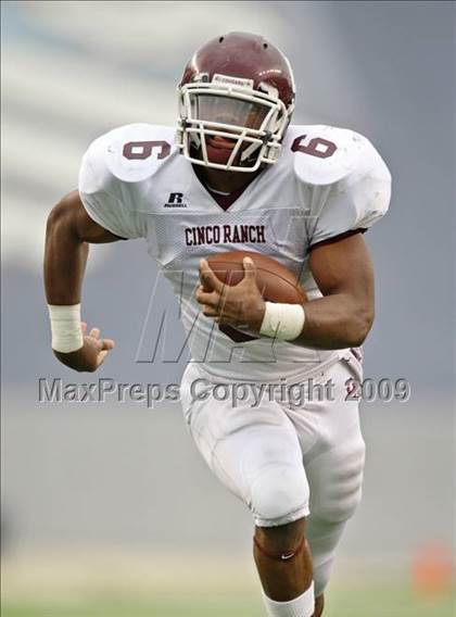 Thumbnail 3 in Cinco Ranch vs. West Brook (Teaxs 5A Region 3 Playoffs) photogallery.