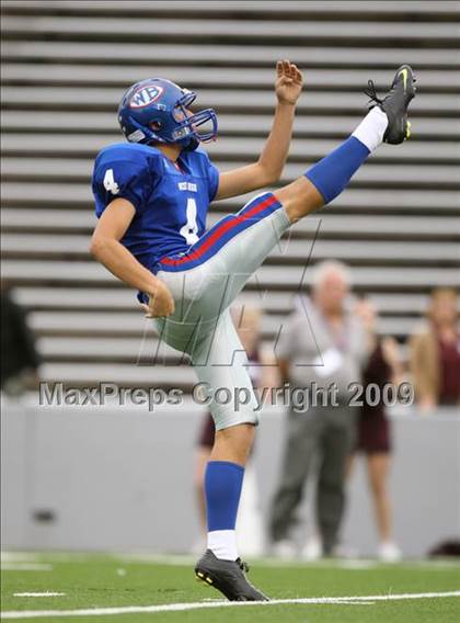 Thumbnail 1 in Cinco Ranch vs. West Brook (Teaxs 5A Region 3 Playoffs) photogallery.