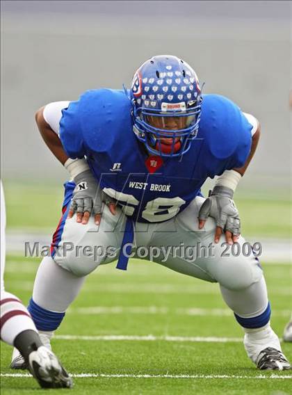 Thumbnail 3 in Cinco Ranch vs. West Brook (Teaxs 5A Region 3 Playoffs) photogallery.