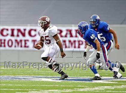 Thumbnail 1 in Cinco Ranch vs. West Brook (Teaxs 5A Region 3 Playoffs) photogallery.