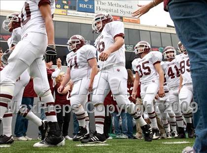 Thumbnail 2 in Cinco Ranch vs. West Brook (Teaxs 5A Region 3 Playoffs) photogallery.