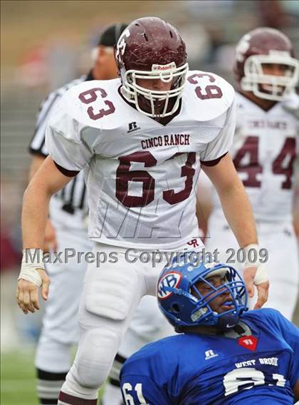 Thumbnail 3 in Cinco Ranch vs. West Brook (Teaxs 5A Region 3 Playoffs) photogallery.