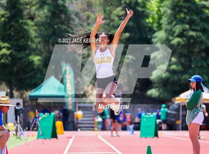 Thumbnail 2 in CIF-SS Track & Field Divisional Finals (Girls) photogallery.