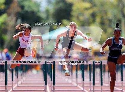 Thumbnail 2 in CIF-SS Track & Field Divisional Finals (Girls) photogallery.