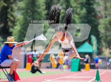 Thumbnail 1 in CIF-SS Track & Field Divisional Finals (Girls) photogallery.