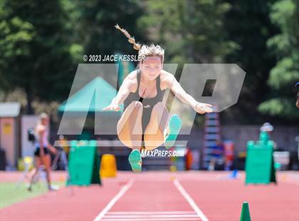 Thumbnail 1 in CIF-SS Track & Field Divisional Finals (Girls) photogallery.