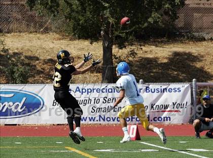 Thumbnail 2 in Foothill @ Novato photogallery.
