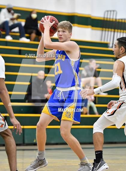 Thumbnail 2 in Del Campo vs. Foothill (Jack Scott Tournament) photogallery.