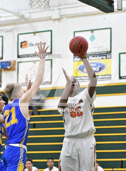 Thumbnail 2 in Del Campo vs. Foothill (Jack Scott Tournament) photogallery.