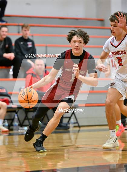 Thumbnail 1 in Patterson vs. Bella Vista (Tiger Classic) photogallery.