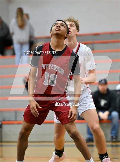 Thumbnail 1 in Patterson vs. Bella Vista (Tiger Classic) photogallery.