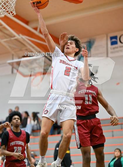 Thumbnail 1 in Patterson vs. Bella Vista (Tiger Classic) photogallery.