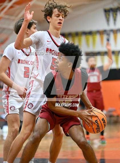Thumbnail 2 in Patterson vs. Bella Vista (Tiger Classic) photogallery.