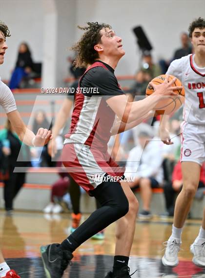 Thumbnail 3 in Patterson vs. Bella Vista (Tiger Classic) photogallery.