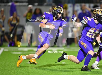 Thumbnail 3 in Port Neches-Groves vs. Liberty Hill (UIL 5A D2 Semifinal) photogallery.