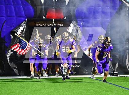Thumbnail 3 in Port Neches-Groves vs. Liberty Hill (UIL 5A D2 Semifinal) photogallery.