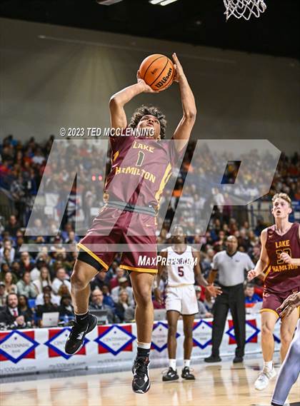 Thumbnail 1 in Pine Bluff vs. Lake Hamilton (AAA 5A State Final) photogallery.