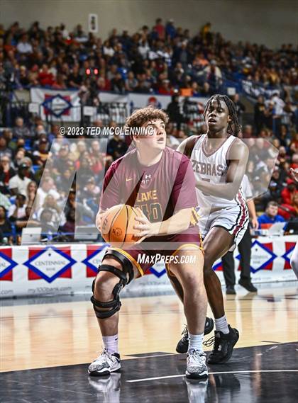Thumbnail 3 in Pine Bluff vs. Lake Hamilton (AAA 5A State Final) photogallery.