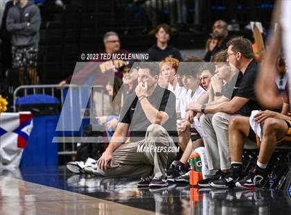 Thumbnail 2 in Pine Bluff vs. Lake Hamilton (AAA 5A State Final) photogallery.