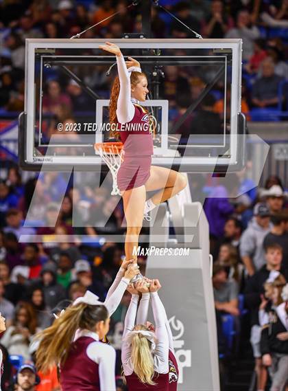 Thumbnail 3 in Pine Bluff vs. Lake Hamilton (AAA 5A State Final) photogallery.