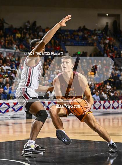Thumbnail 3 in Pine Bluff vs. Lake Hamilton (AAA 5A State Final) photogallery.