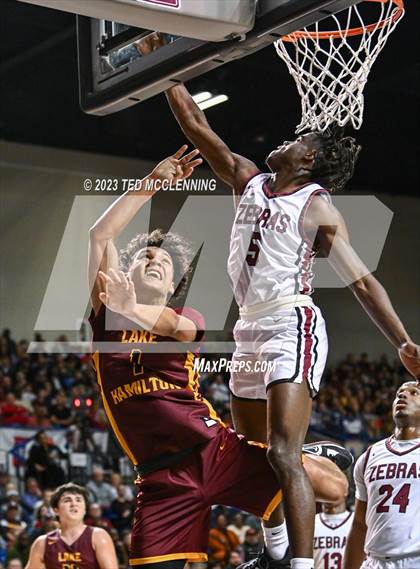 Thumbnail 3 in Pine Bluff vs. Lake Hamilton (AAA 5A State Final) photogallery.