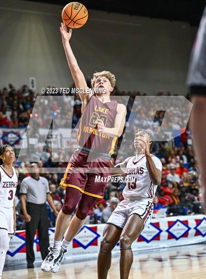 Thumbnail 3 in Pine Bluff vs. Lake Hamilton (AAA 5A State Final) photogallery.