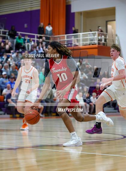 Thumbnail 3 in Danville vs. Susquehanna Township (PIAA Class 4A First Round) photogallery.
