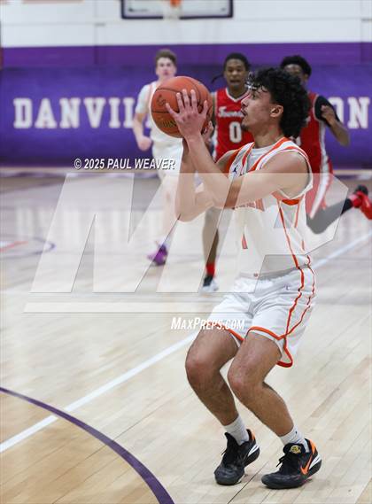 Thumbnail 3 in Danville vs. Susquehanna Township (PIAA Class 4A First Round) photogallery.