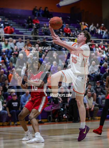 Thumbnail 2 in Danville vs. Susquehanna Township (PIAA Class 4A First Round) photogallery.