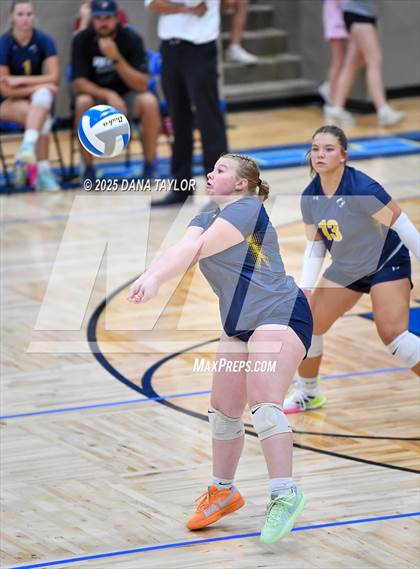 Thumbnail 1 in Weatherford Christian @ Lipan photogallery.
