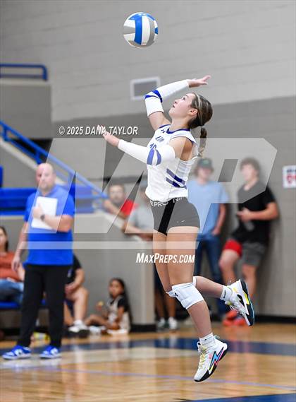Thumbnail 3 in Weatherford Christian @ Lipan photogallery.