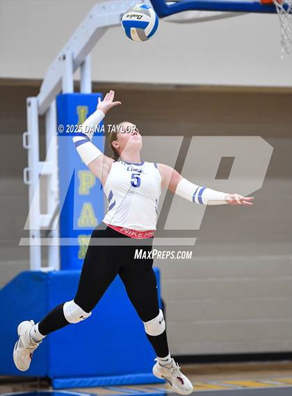 Thumbnail 1 in Weatherford Christian @ Lipan photogallery.