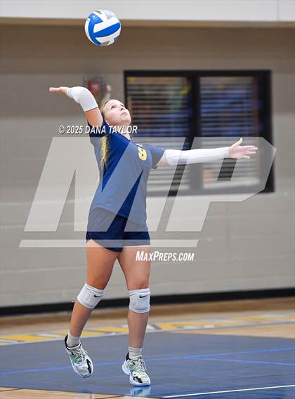 Thumbnail 1 in Weatherford Christian @ Lipan photogallery.