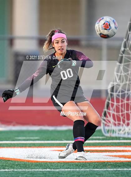 Thumbnail 2 in Xavier College Prep @ Perry (AIA 6A Semifinal) photogallery.